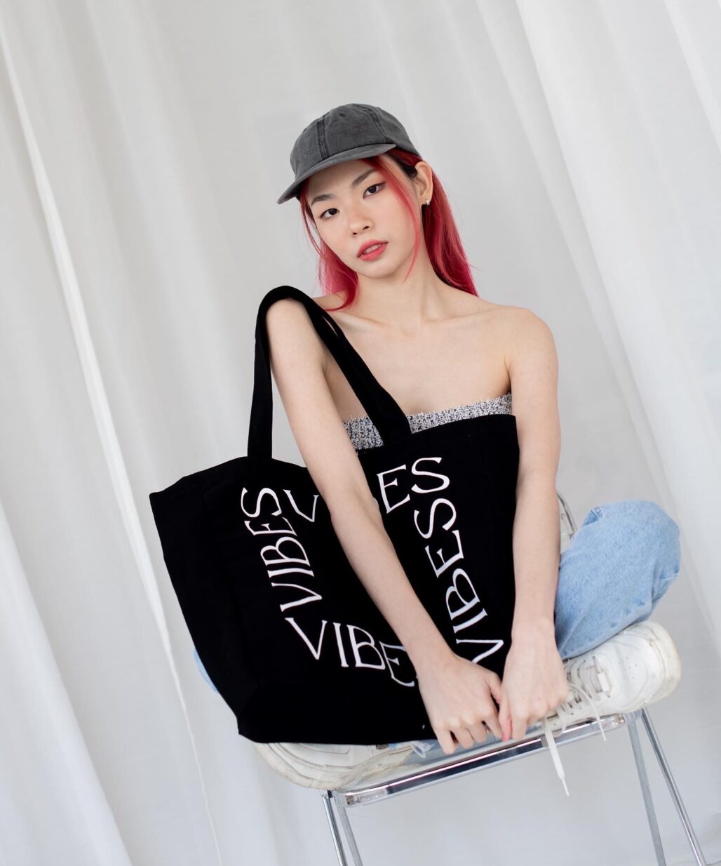 Everyday of the week Box Tote (BLACK)