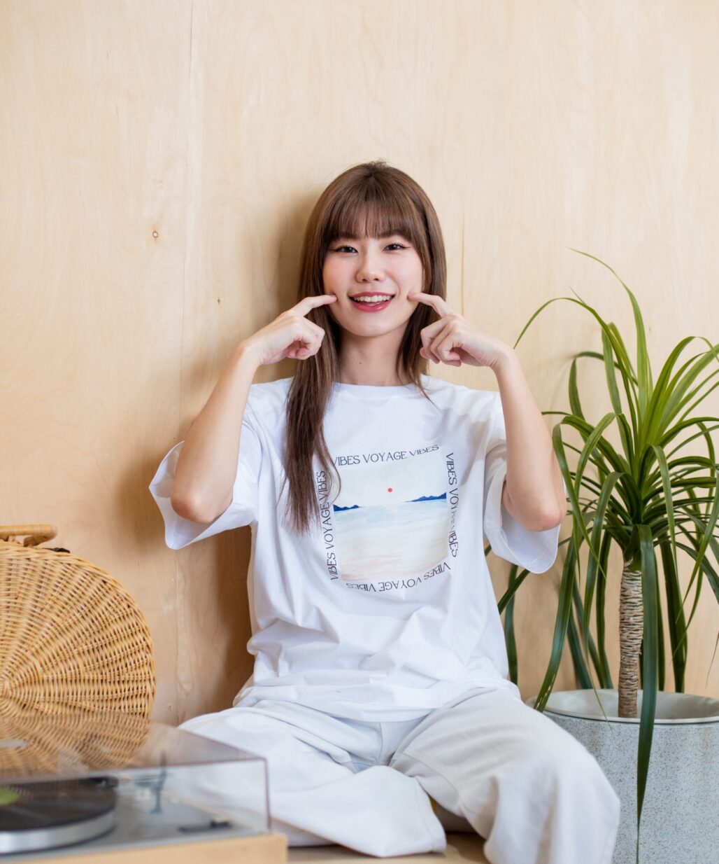 Vibes Voyage (White) I Oversized T-Shirt